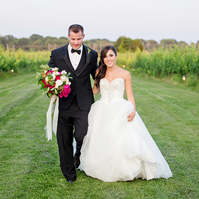 Saltwater Farm Vineyard Wedding:
Happy First Anniversary Jen & Pat! 